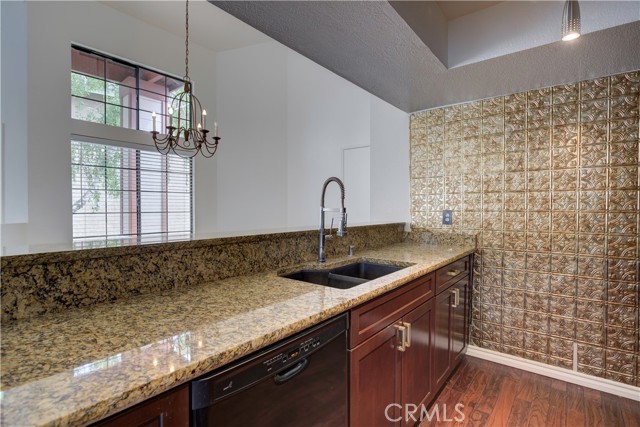 Detail Gallery Image 11 of 30 For 1213 Iris Ct, Lompoc,  CA 93436 - 3 Beds | 2 Baths