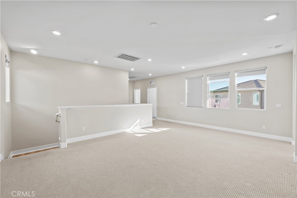 MLS #OC25272647 image #24