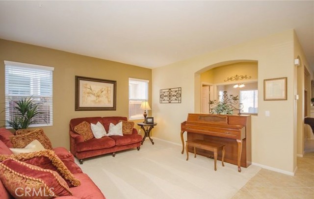 Detail Gallery Image 15 of 19 For 33864 Pegase, Temecula,  CA 92592 - 5 Beds | 2/1 Baths