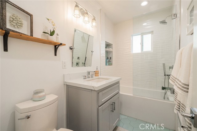 1531 Curtis Avenue, Manhattan Beach, California 90266, 4 Bedrooms Bedrooms, ,1 BathroomBathrooms,Residential,Sold,Curtis,SB24109069