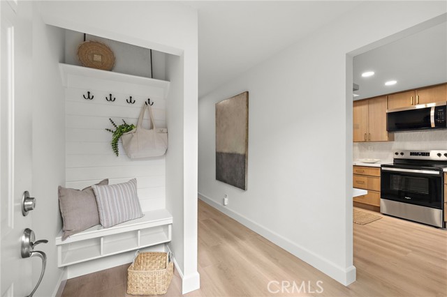 Detail Gallery Image 10 of 40 For 16103 Saint Croix, Huntington Beach,  CA 92649 - 3 Beds | 2/1 Baths