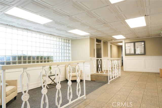 570 W Stocker Street, Glendale CA: https://media.crmls.org/medias/36c1fe62-d796-4468-a17b-38a5e56e22d4.jpg