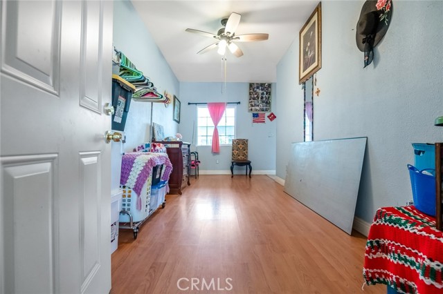 361 N B Street, Tulare CA: https://media.crmls.org/medias/36c2438a-81c7-4cde-a75e-9265a2a7f888.jpg
