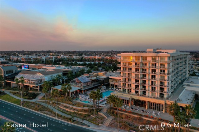 414 Main St., Huntington Beach CA: https://media.crmls.org/medias/36c2f038-04f6-4ce5-ac94-f3d704d2dde7.jpg