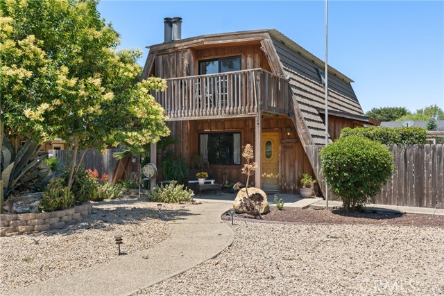 Detail Gallery Image 1 of 32 For 425 Shaw St, Los Alamos,  CA 93440 - 3 Beds | 2 Baths