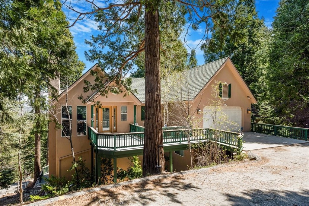 277 Grizzly Road