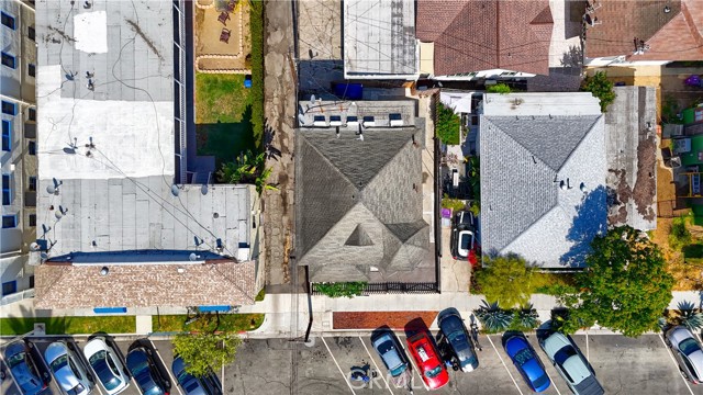 Detail Gallery Image 28 of 30 For 624 Cedar Ave, Long Beach,  CA 90802 - 4 Beds | 2 Baths