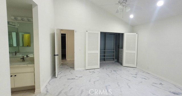 Detail Gallery Image 21 of 38 For 42 Almond Tree Ln, Irvine,  CA 92612 - 3 Beds | 2 Baths