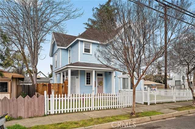 Detail Gallery Image 3 of 48 For 1584 Robinson St, Oroville,  CA 95965 - 3 Beds | 2 Baths