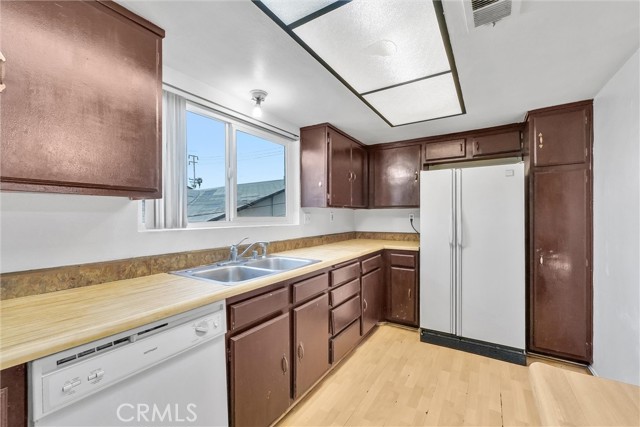 Detail Gallery Image 15 of 30 For 11216 Lower Azusa Rd #C,  El Monte,  CA 91731 - 2 Beds | 2/1 Baths