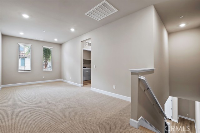 Detail Gallery Image 9 of 24 For 19109 Azul Ln, Huntington Beach,  CA 92648 - 4 Beds | 2/1 Baths