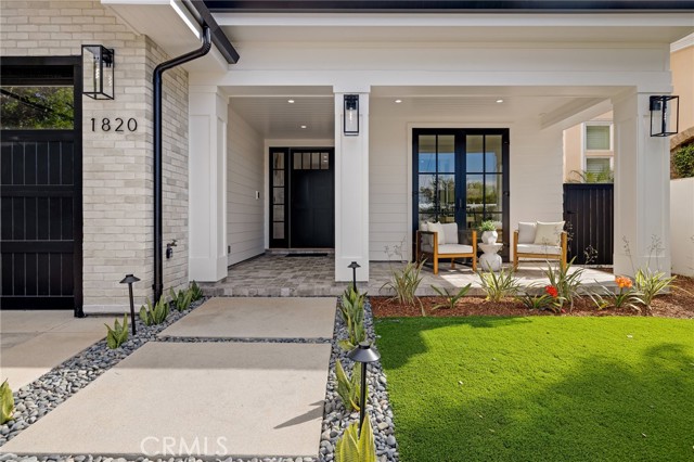 Detail Gallery Image 6 of 75 For 1820 9th St, Manhattan Beach,  CA 90266 - 6 Beds | 6/1 Baths