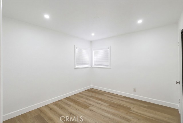 Detail Gallery Image 9 of 11 For 2818 W Bridgeport, Anaheim,  CA 92804 - 3 Beds | 1/1 Baths