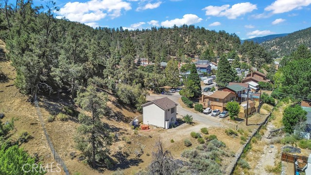 312 Border Street, Frazier Park CA: https://media.crmls.org/medias/36c5ec63-cf68-421a-85fb-18c94c3bd323.jpg