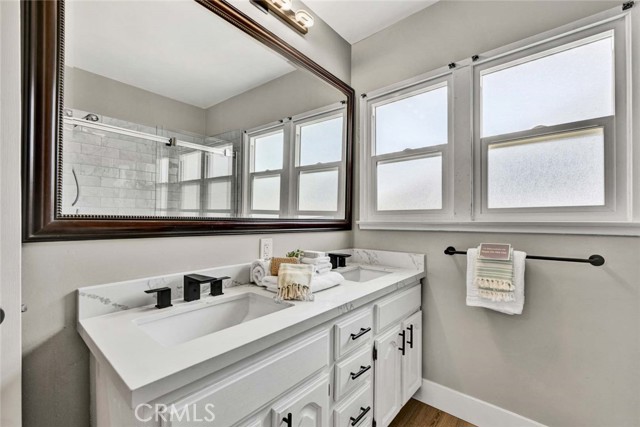 1119 N Lincoln Avenue, Fullerton CA: https://media.crmls.org/medias/36c652f5-eb9c-45ec-ad34-ac0b1cd77127.jpg