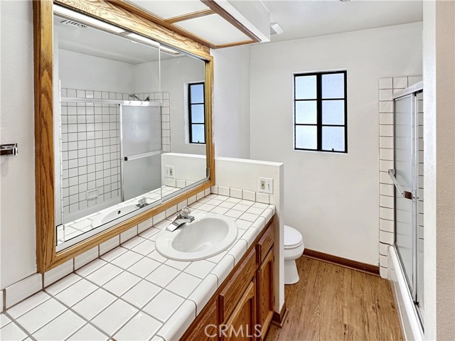 199 N Hermosa Avenue, Sierra Madre CA: https://media.crmls.org/medias/36c7380d-e726-40a7-b116-cca8b43110e6.jpg