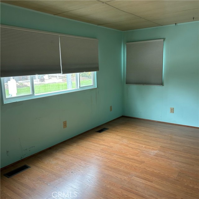 450 Judson Avenue, Redlands CA: https://media.crmls.org/medias/36c7be0b-5def-42d1-84d0-3bf50d235995.jpg