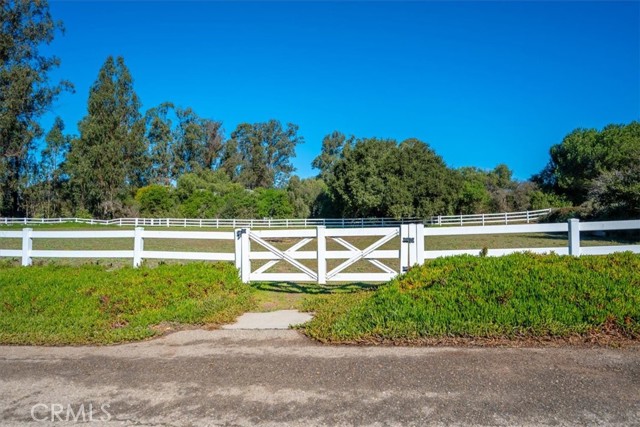 425 W El Campo Road, Arroyo Grande CA: https://media.crmls.org/medias/36c8151c-bad7-4a43-81a8-77226f7717f0.jpg