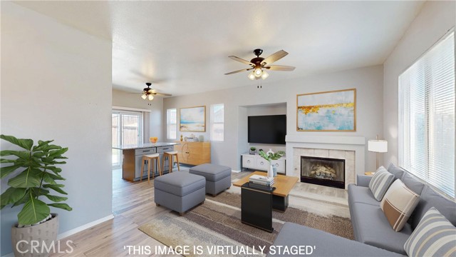Detail Gallery Image 2 of 10 For 16486 Manchester St, Victorville,  CA 92394 - 6 Beds | 3 Baths