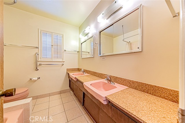 11511 Margie Lane, Garden Grove CA: https://media.crmls.org/medias/36c98258-55d5-4a77-a99e-a60e1bff74c2.jpg
