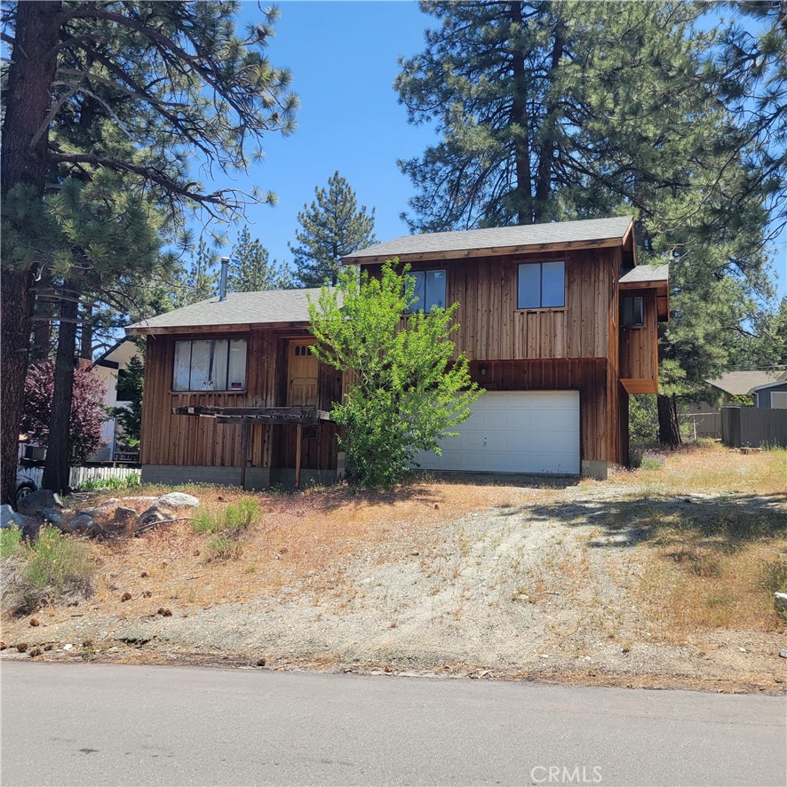 5567 Heathcreek Drive, Wrightwood, CA 92397