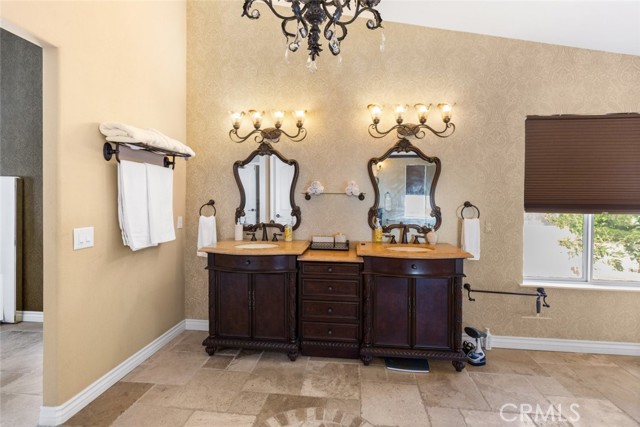 Detail Gallery Image 46 of 63 For 7237 Ojai Dr, Palmdale,  CA 93551 - 5 Beds | 3 Baths