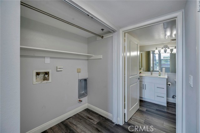 Detail Gallery Image 8 of 31 For 1801 E Katella Ave #4157,  Anaheim,  CA 92805 - 1 Beds | 1/1 Baths