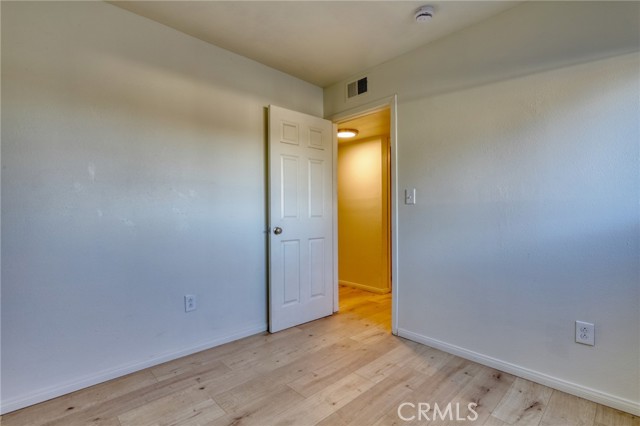 Detail Gallery Image 11 of 13 For 147 Euclid Ave, San Diego,  CA 92114 - 3 Beds | 2 Baths