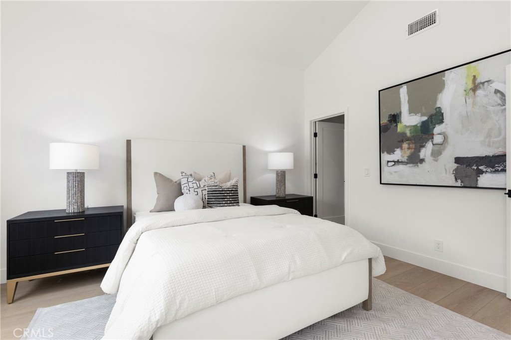 MLS #OC26159119 image #33