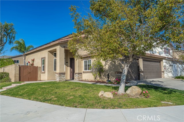 Detail Gallery Image 3 of 46 For 30401 Servilla, Castaic,  CA 91384 - 5 Beds | 3 Baths