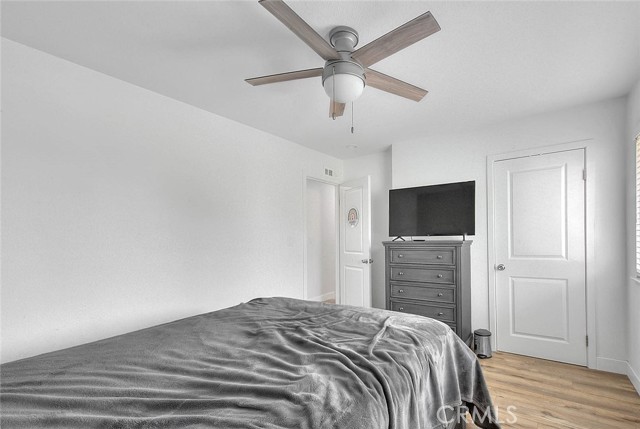 17401 Hood Court, Fountain Valley CA: https://media.crmls.org/medias/36cf0ca3-f76f-4a7d-9d6c-847c983df8aa.jpg