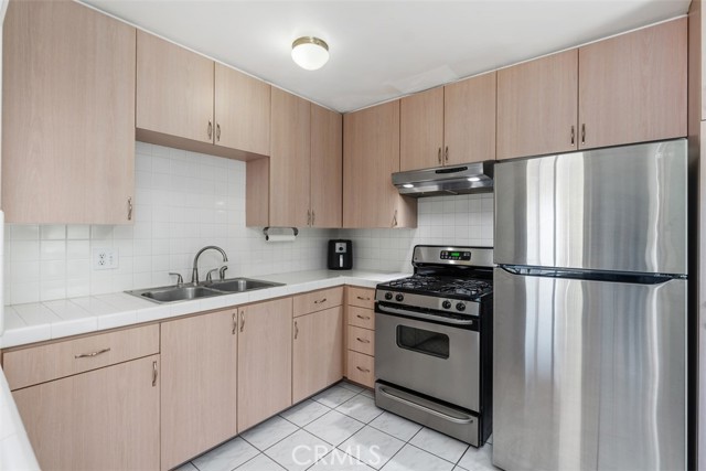 9171 Stanford Avenue, Garden Grove CA: https://media.crmls.org/medias/36cf31d1-562c-48a6-b9b6-4c88b818b36a.jpg