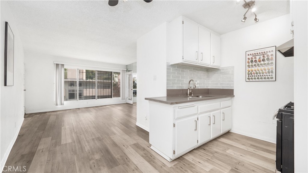 MLS #DW25270483 image #5