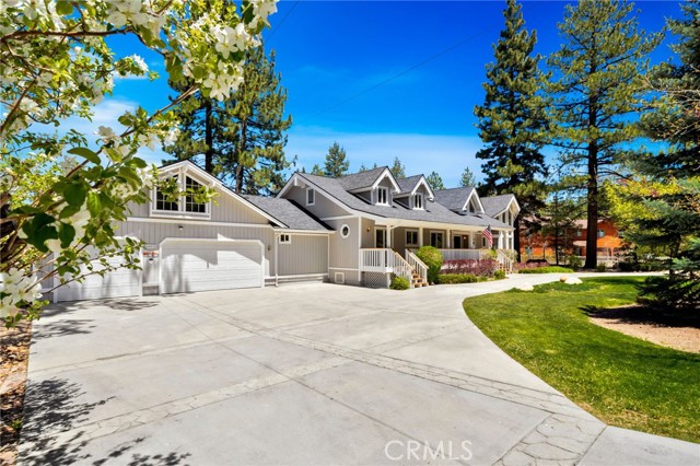 Detail Gallery Image 2 of 61 For 40034 Lakeview Dr, Big Bear Lake,  CA 92315 - 4 Beds | 3/1 Baths