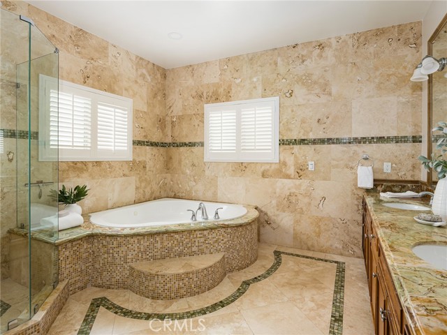 229 N Juanita Avenue, Redondo Beach CA: https://media.crmls.org/medias/36d035a0-4093-49cd-abc9-cea2c98ec706.jpg