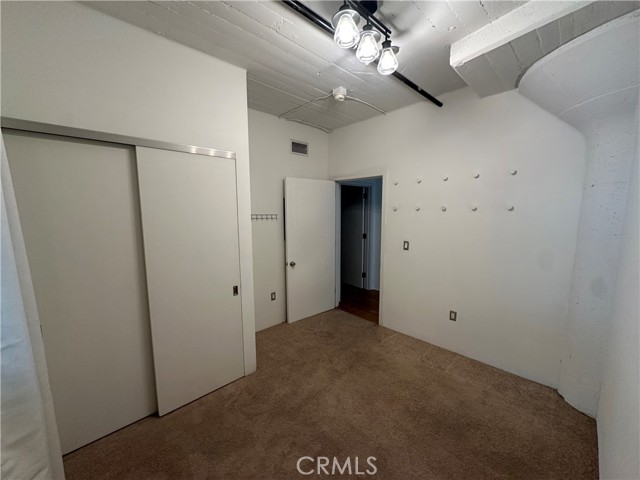 200 N San Fernando Road, Los Angeles CA: https://media.crmls.org/medias/36d04bbd-5cfe-4bcd-bb9e-44a51677f630.jpg