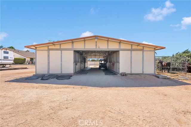 12958 Ranchero Road, Oak Hills CA: https://media.crmls.org/medias/36d04d3e-4c59-4330-aa53-dcf1a2e64983.jpg