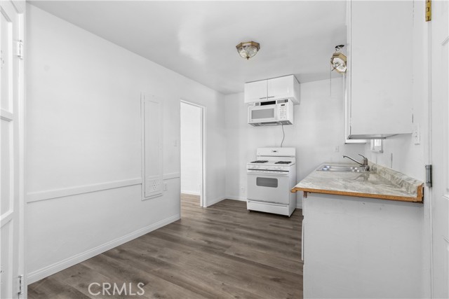 Detail Gallery Image 2 of 16 For 731 Michigan, Beaumont,  CA 92223 - 1 Beds | 1 Baths