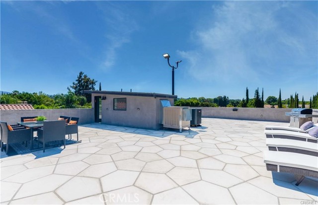 5239 Avenida Hacienda, Tarzana CA: https://media.crmls.org/medias/36d0ebde-e50b-4e62-99b4-3cb24a61e468.jpg