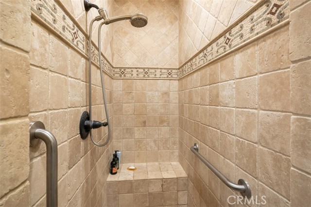 Detail Gallery Image 27 of 38 For 218 Clayton Parkinson Ct, Fallbrook,  CA 92028 - 3 Beds | 2/1 Baths
