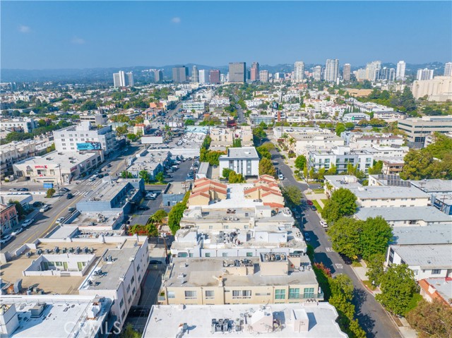 Detail Gallery Image 45 of 47 For 1927 Glendon #301,  Los Angeles,  CA 90025 - 2 Beds | 2 Baths