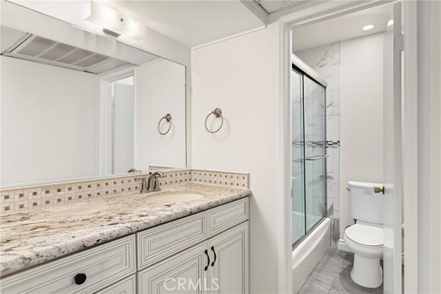 5403 Newcastle Avenue photo 33