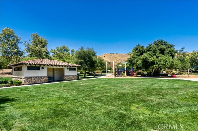 Detail Gallery Image 40 of 49 For 29202 Cowboy Ct, Valencia,  CA 91354 - 3 Beds | 2/1 Baths