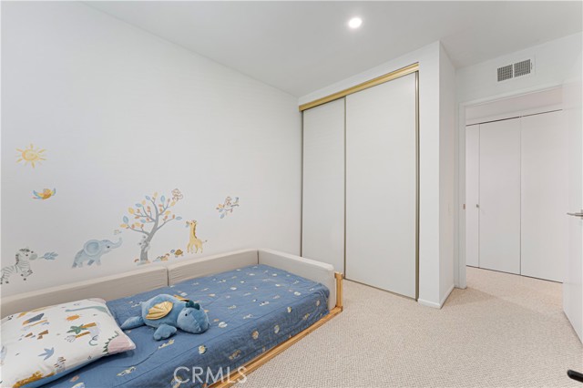 23226 Caminito Marcial, Laguna Hills CA: https://media.crmls.org/medias/36d337a0-36c6-4a2c-8a30-e244cfeae7e5.jpg