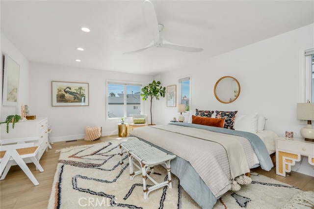 927 6th Street, Hermosa Beach CA: https://media.crmls.org/medias/36d3b93b-a67e-40de-b017-d305dc4f0bfb.jpg