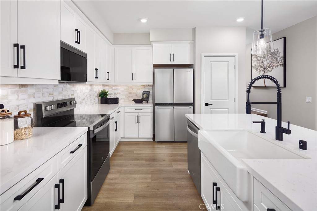 8403 Tamarack Street