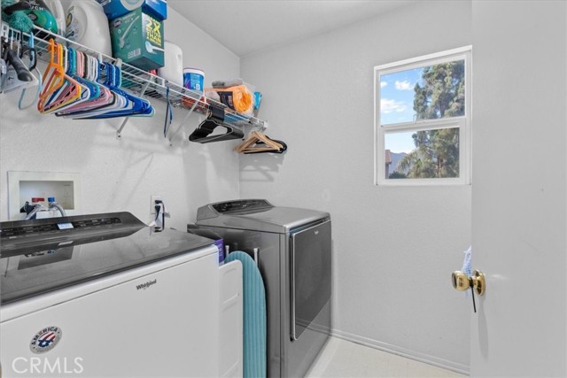 11868 Bunker Hill Drive, Rancho Cucamonga CA: https://media.crmls.org/medias/36d45b2b-9e62-4196-ac6c-ceab628255b9.jpg