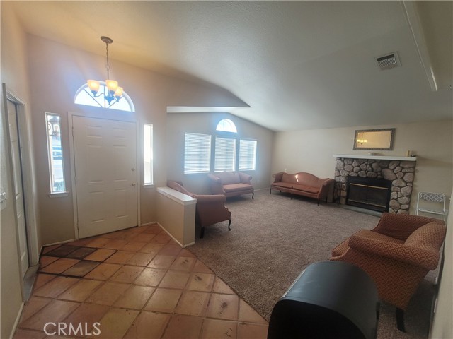 26969 Lakeview Drive, Helendale CA: https://media.crmls.org/medias/36d50fcf-d135-47d1-9be6-ea5f1d599efb.jpg
