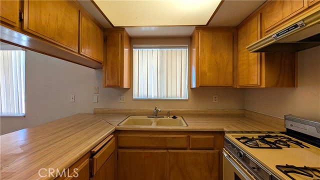 Detail Gallery Image 13 of 28 For 21512 Pahute Rd, Apple Valley,  CA 92308 - 2 Beds | 2 Baths