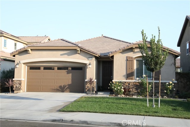 15625 Pumpkin Pl, Fontana, CA 92336